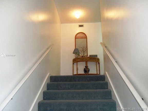 2nd image of 2646 SE 20th Ct #202-D