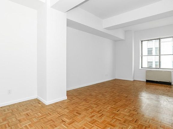 3rd image of 45 Wall St APT 1420