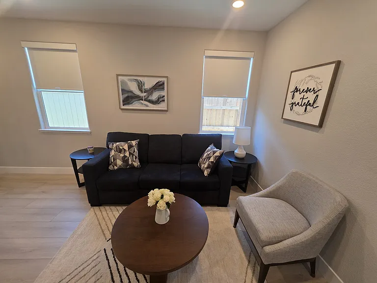 2057 Arbor Ridge Dr — Photo 6