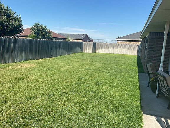 4th image of 1806 Prairie Grass Trl