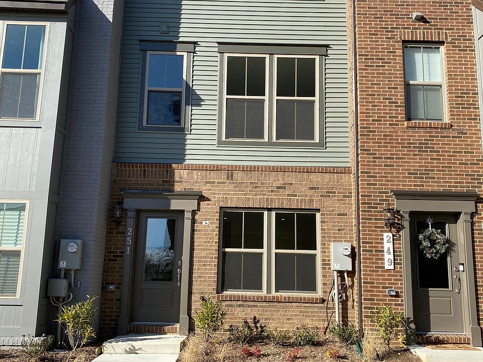 1st image of 9605 Capital Ln #251