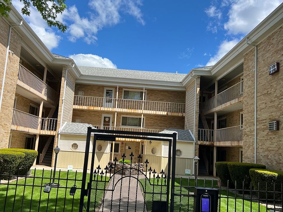 1st image of 7206 W Wellington Ave #3G