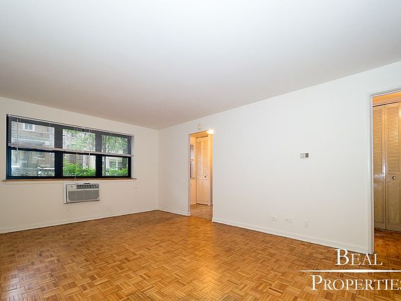 2nd image of 510 W Briar Pl APT 208