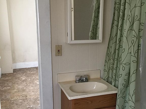 5th image of 10 Brook St APT 1