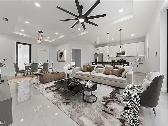 5th image of 134 Harold Ave S