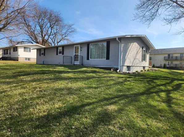 355 May Street, Platteville, WI 53818