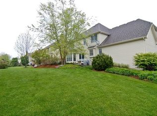 941 Sheehan Ave, Glen Ellyn, IL 60137