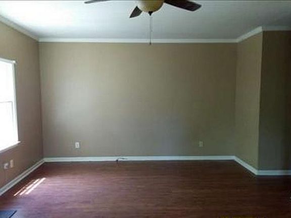 5th image of 1110 Mary Evelyn Ct