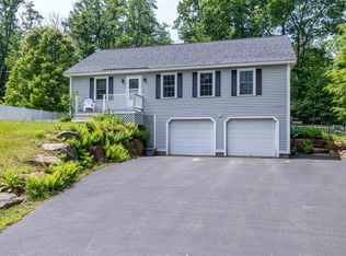 55 Snowshoe Trl, Hopkinton, NH 03229