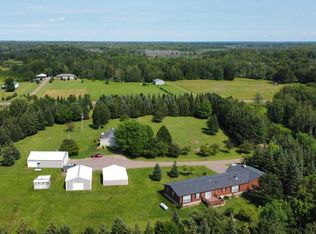 40751 10th Ave, Isle, MN 56342