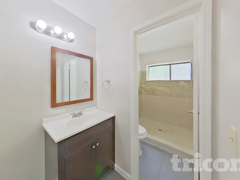 2346 Blossom Ridge Dr N — Photo 7