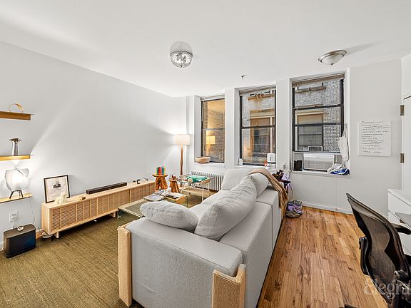 3rd image of 114 E 28th St APT 3B