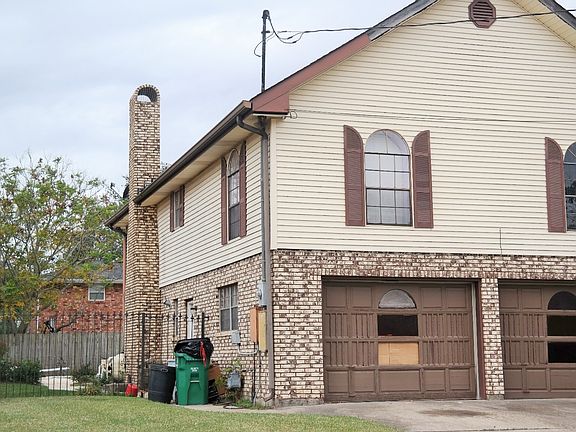 3rd image of 1508 Avenue F