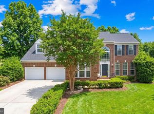 6 Newbury Dr, Stafford, VA 22556