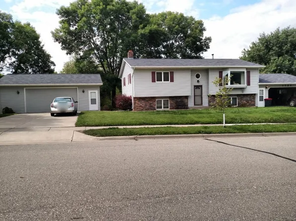 1722 Perlich Ave, Red Wing, MN 55066