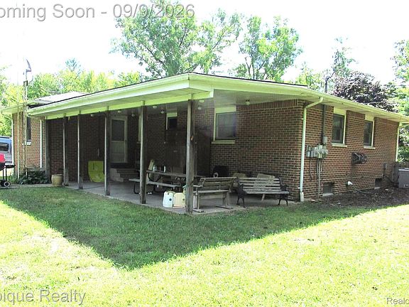 3rd image of 5350 Davis Rd