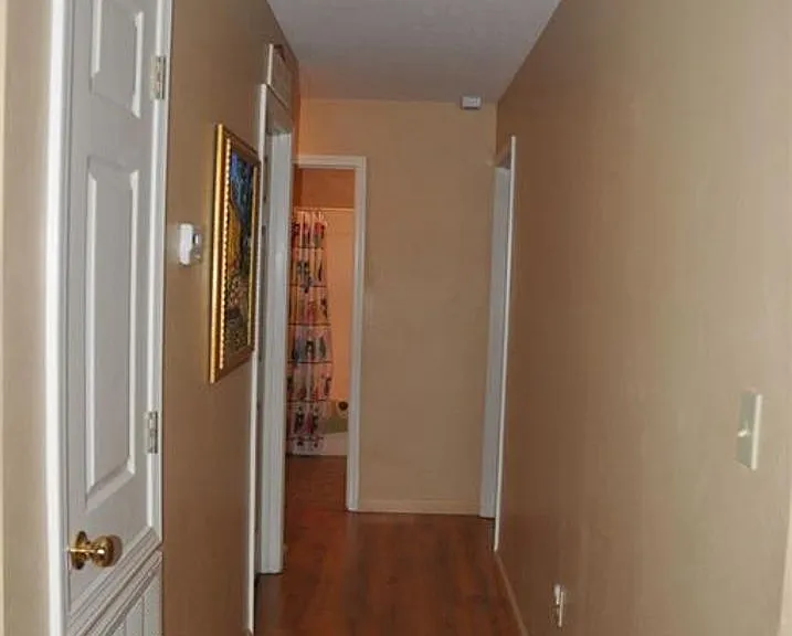 315 Village Dr — Photo 6