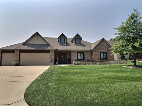 3835 N Lily Ct, Maize, KS 67101