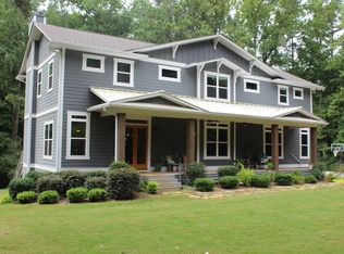 690 Jones Rd, Roswell, GA 30075