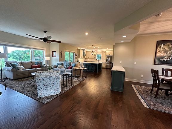 5th image of 4726 Cherrywood Ln