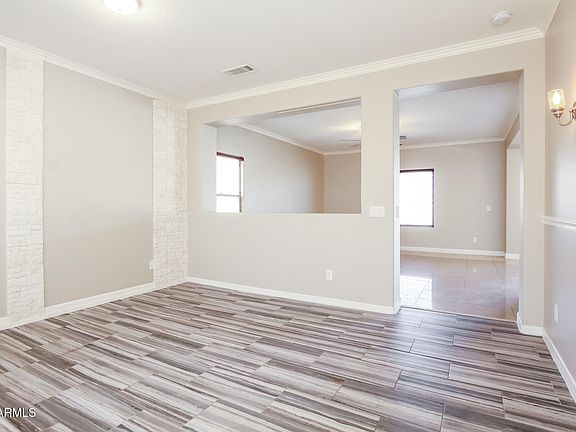 3rd image of 30225 W CHEERY LYNN Road