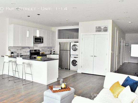 3rd image of 20 Park St Unit 1-14