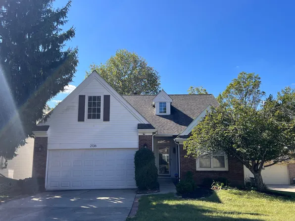 2136 S Bent Tree Dr, Bloomington, IN 47401