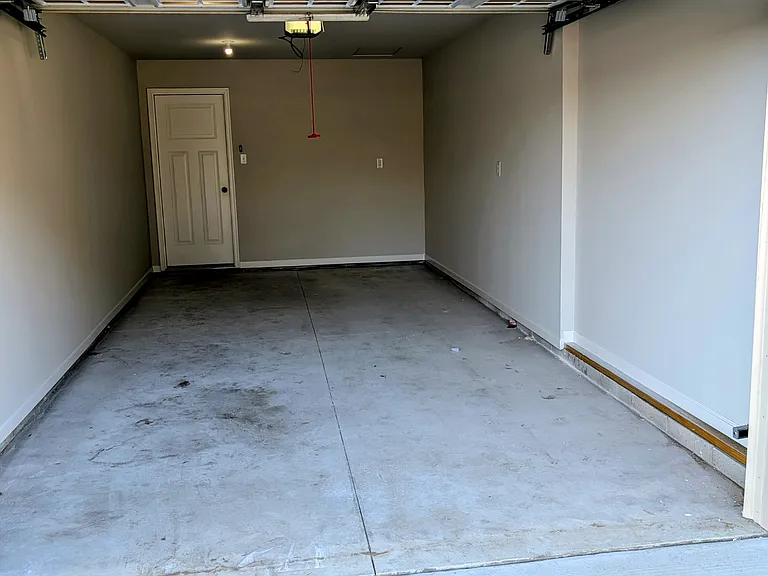 1622 Daisy St SE — Photo 6