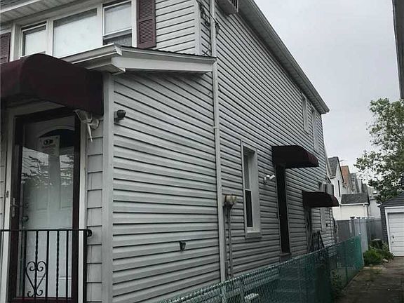 3rd image of 9105 107th Ave