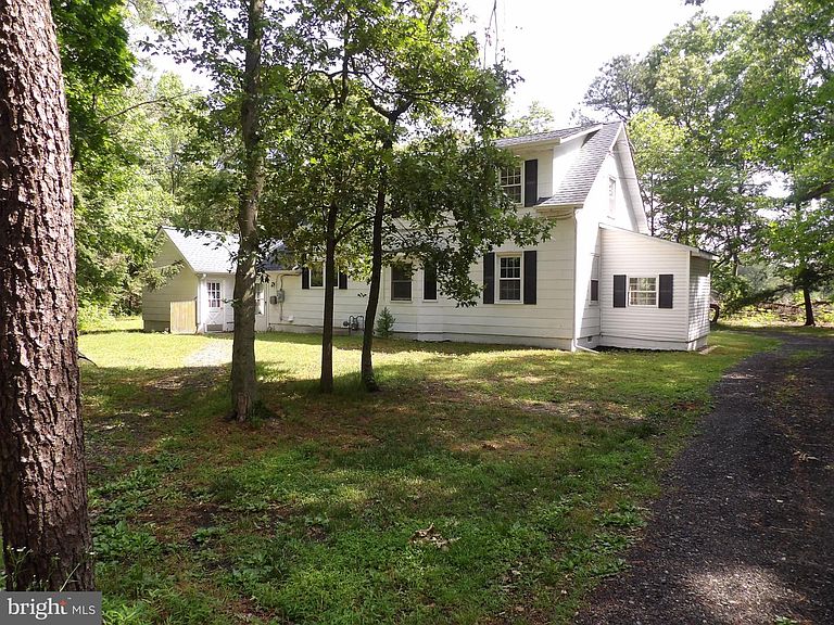 Listing photo 4