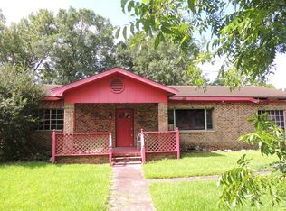 4200 Joseph Ave, Moss Point, MS 39563
