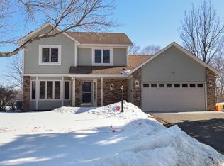 9398 Rosewood Ln N, Maple Grove, MN 55369