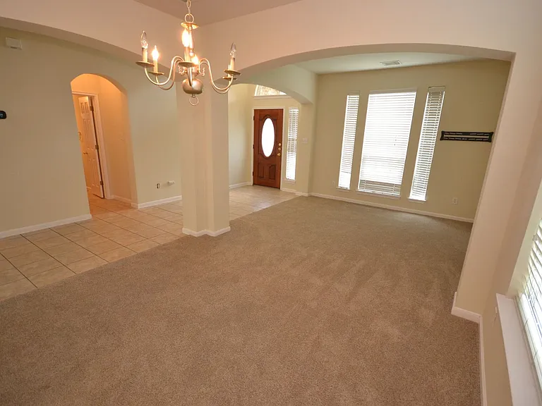 1123 Winding Creek Pl — Photo 9