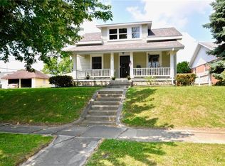 116 N 9th St, Elwood, IN 46036