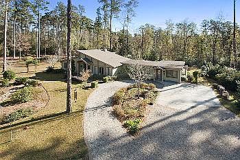 1st image of 24 Dogwood Ln