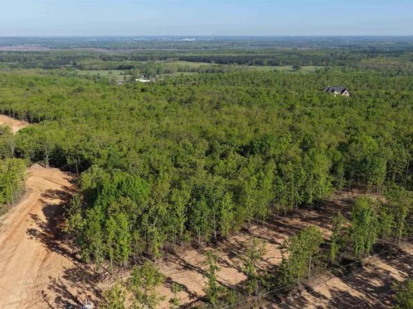 2 Sunset Rd, Conway, AR 72032