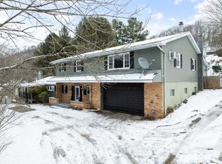 12 Tiffany Lane, Moundsville, WV 26041