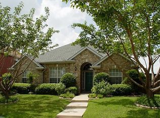1809 Stewart Dr, Carrollton, TX 75010