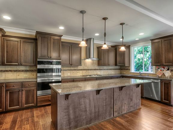 5th image of 6223 62nd St NW