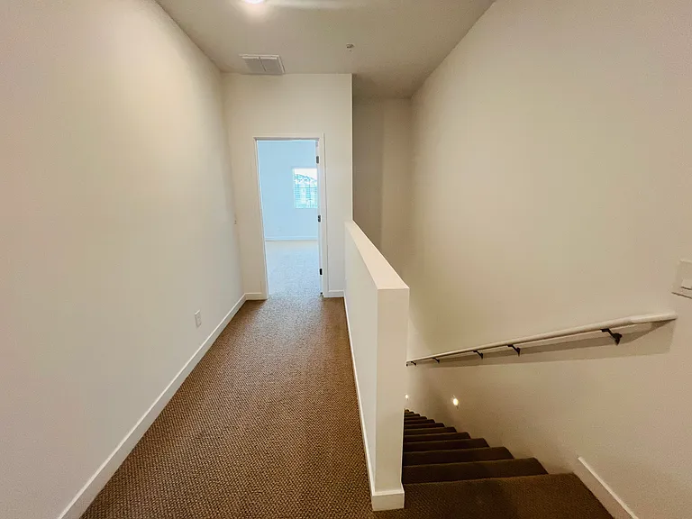 28021 N 28th Ave — Photo 11