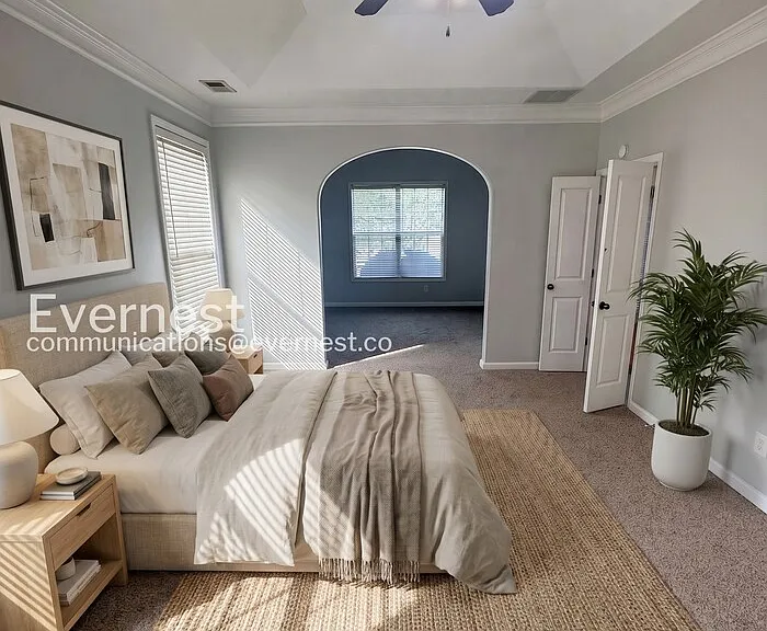 190 Greenland Dr — Photo 5
