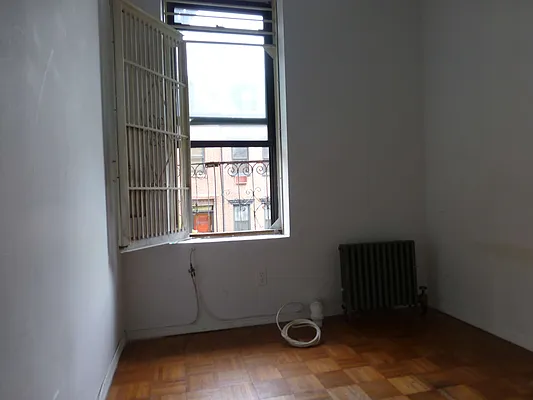 Rented by Charie Properties LLC | media 8