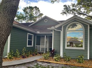 5621 29th Street Cir E, Bradenton, FL 34203