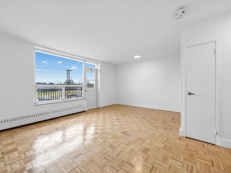 2070 Camilla Rd — Photo 14