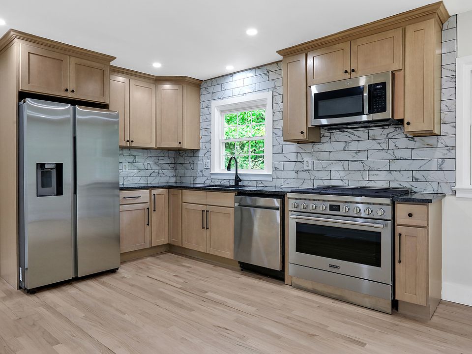 1st image of 57 Mailler Ave