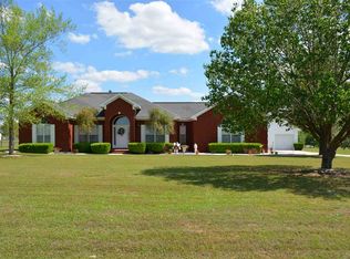 1137 W King St, Headland, AL 36345