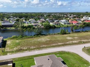 2412 NW 25th Ter, Cape Coral, FL 33993