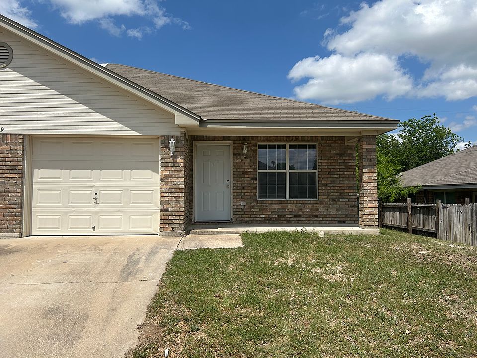 1st image of 209 Janelle Dr Unit B