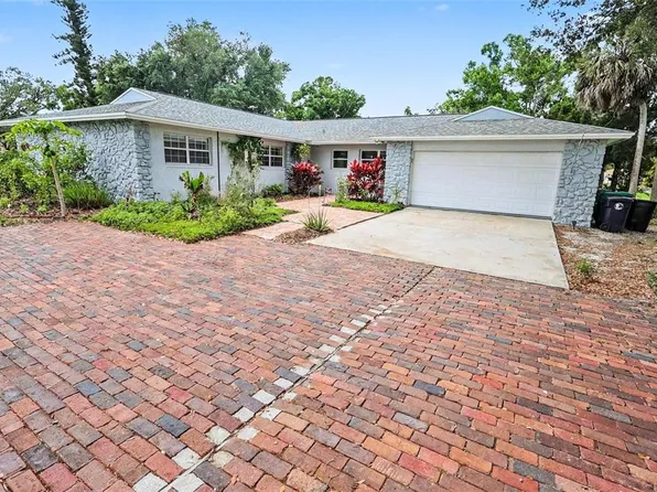 1713 14th Ave W, Palmetto, FL 34221