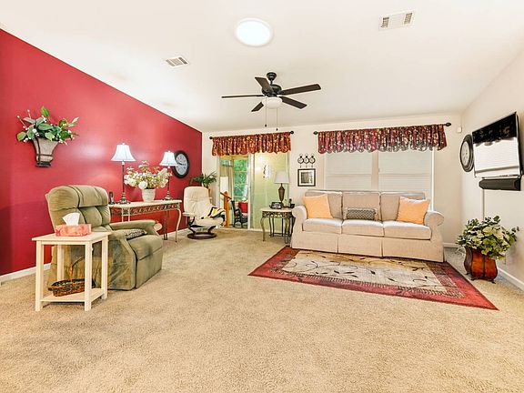 4th image of 272 Woodside Lake Dr